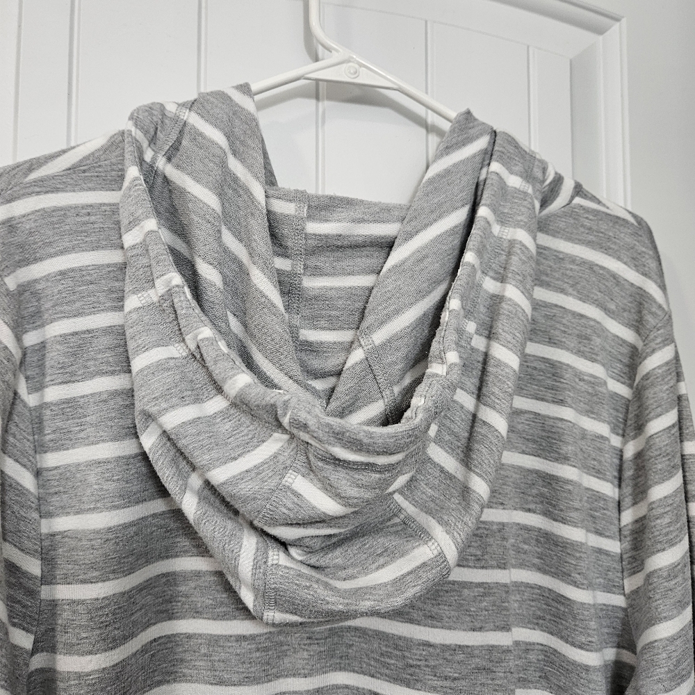 LIVI Gray & White Striped Hooded Tunic Plus Size 18/20 - Picture 7 of 7